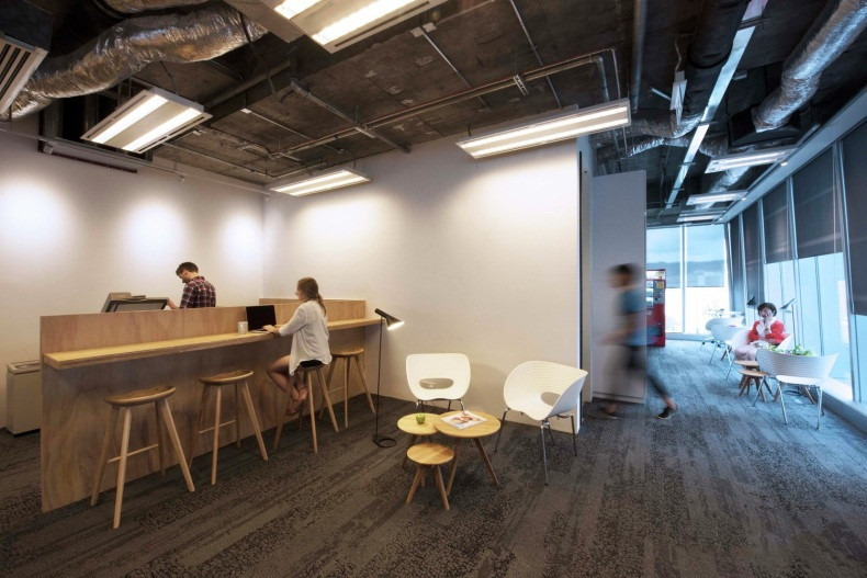 香港廣告公司總部辦公室裝修設(shè)計(jì)-第8張圖片-上海古都建筑設(shè)計(jì)集團(tuán) 香港廣告公司總部辦公室裝修設(shè)計(jì)-第8張圖片-上海古都建筑設(shè)計(jì)集團(tuán)