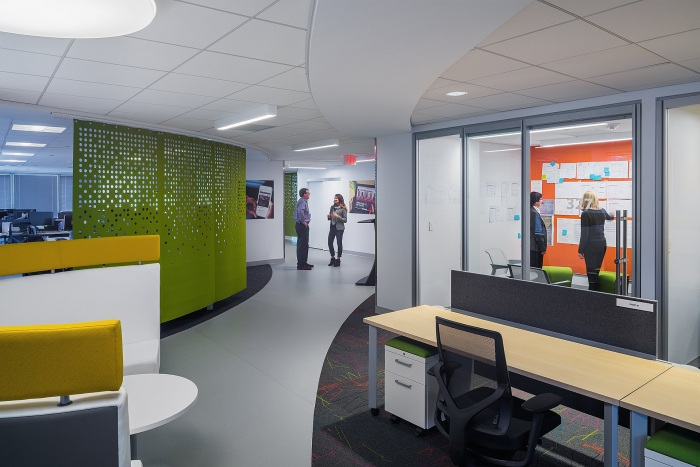 靈活開(kāi)放的國(guó)際總部辦公室設(shè)計(jì)裝修圖-第5張圖片-上海古都建筑設(shè)計(jì)集團(tuán) 靈活開(kāi)放的國(guó)際總部辦公室設(shè)計(jì)裝修圖-第5張圖片-上海古都建筑設(shè)計(jì)集團(tuán)