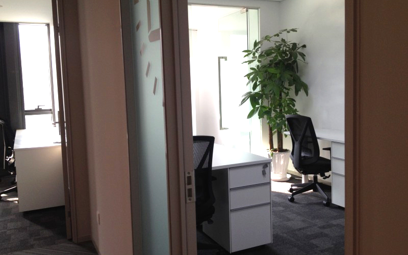 黃浦辦公室裝修SOHO復(fù)興廣場商務(wù)樓-第4張圖片-上海古都建筑設(shè)計(jì)集團(tuán) 黃浦辦公室裝修SOHO復(fù)興廣場商務(wù)樓-第4張圖片-上海古都建筑設(shè)計(jì)集團(tuán)