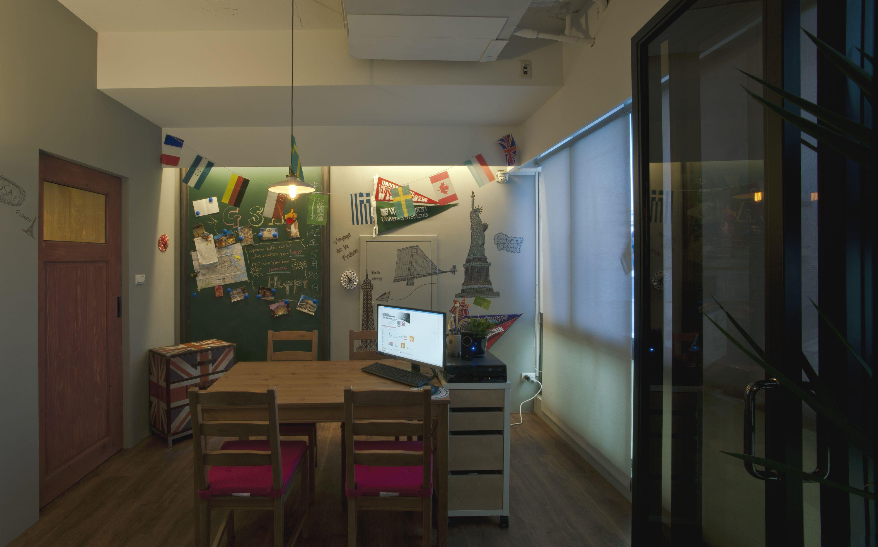 徐匯區(qū)復古圖書室裝修設計-第5張圖片-上海古都建筑設計集團 徐匯區(qū)復古圖書室裝修設計-第5張圖片-上海古都建筑設計集團