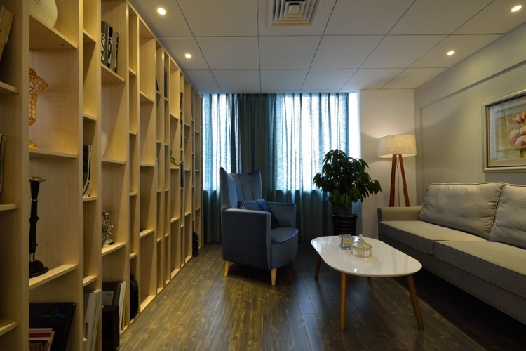 現(xiàn)代簡(jiǎn)約時(shí)尚辦公室裝修設(shè)計(jì)-第2張圖片-上海古都建筑設(shè)計(jì)集團(tuán) 現(xiàn)代簡(jiǎn)約時(shí)尚辦公室裝修設(shè)計(jì)-第2張圖片-上海古都建筑設(shè)計(jì)集團(tuán)