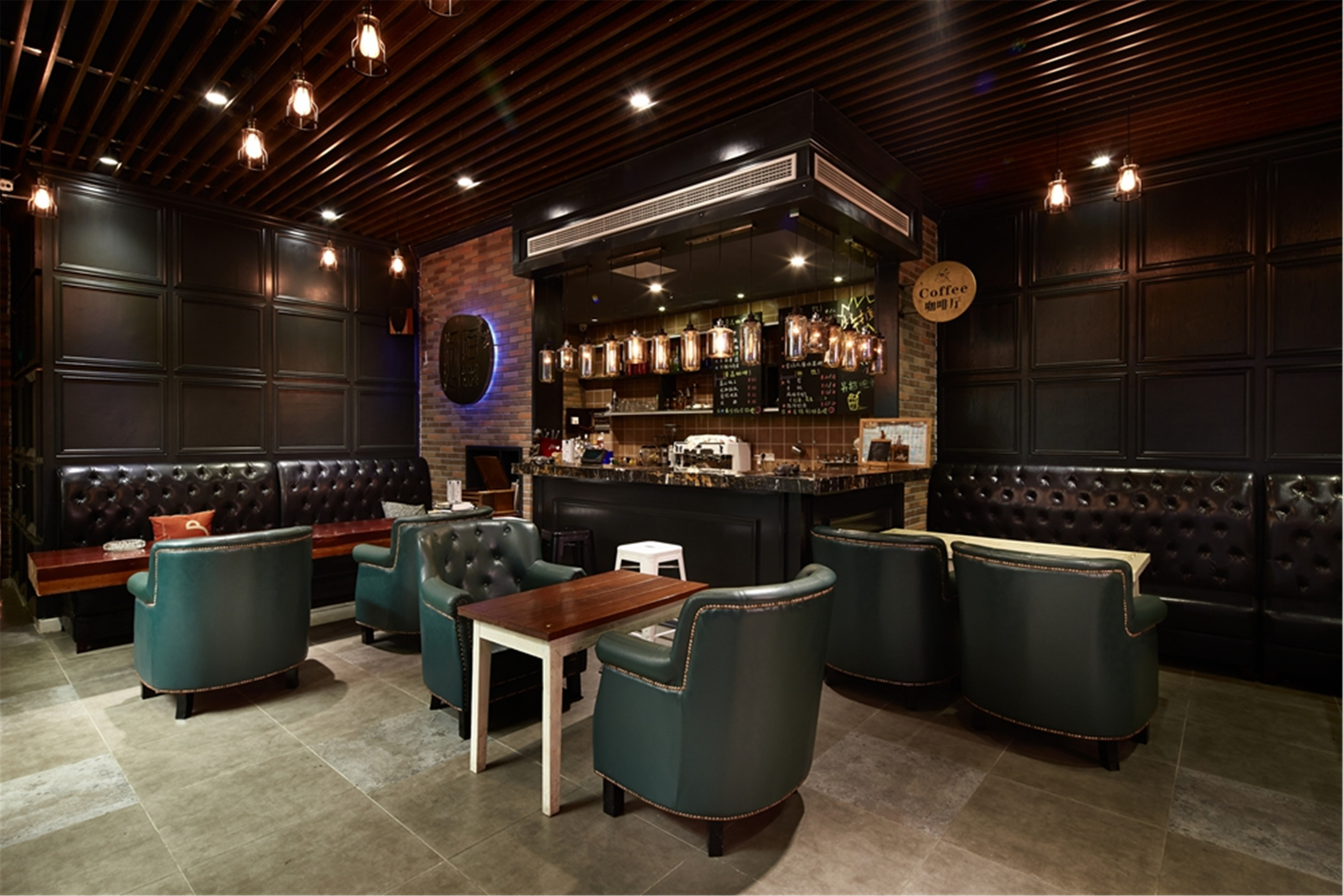 現(xiàn)代工業(yè)風KTV裝修設計-第2張圖片-上海古都建筑設計集團 現(xiàn)代工業(yè)風KTV裝修設計-第2張圖片-上海古都建筑設計集團